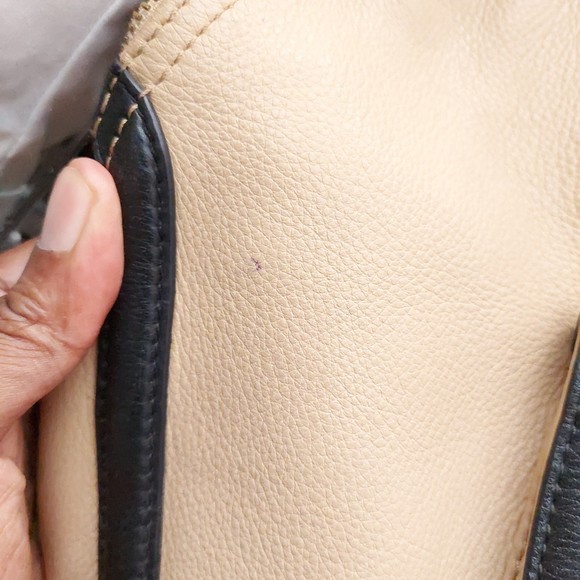 Emma Fox Tan and Black Leather Weekender Bag - Picture 11 of 16